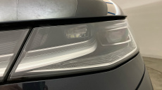 Volkswagen Multivan 2.0 TDI Style 5dr LWB DSG Diesel Estate